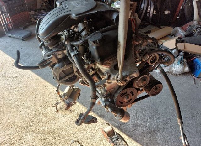 
								TOYOTA Komplett Motor (Segédberendezésekkel) full									