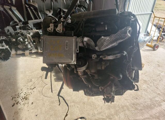 
								PEUGEOT Komplett Motor (Segédberendezésekkel) full									