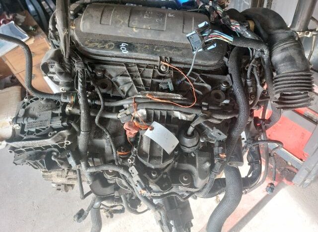 
								PEUGEOT Komplett Motor (Segédberendezésekkel) full									