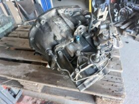 RENAULT Váltó (Mechanikus)