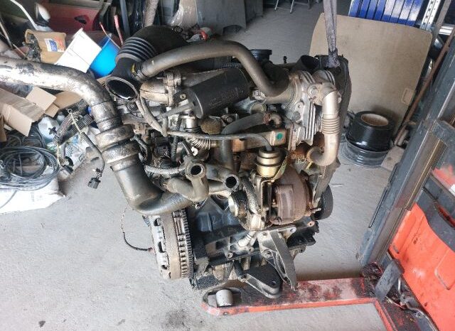 
								RENAULT Komplett Motor (Segédberendezésekkel) full									