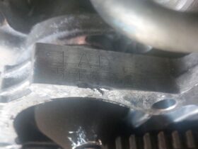 TOYOTA Komplett Motor (Segédberendezésekkel)