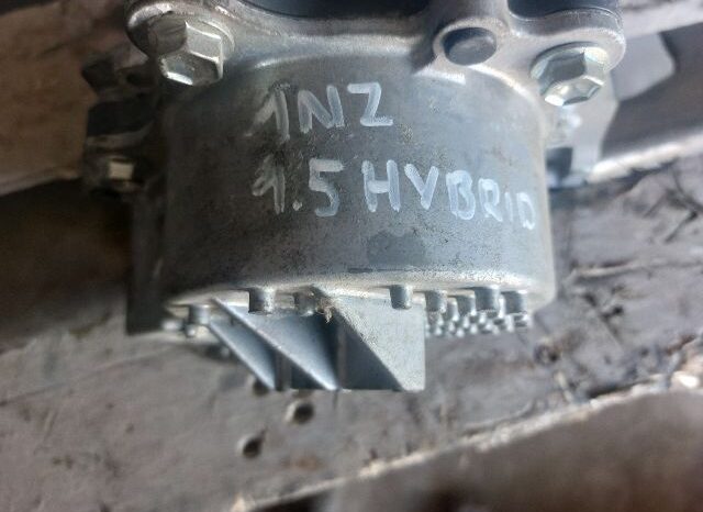 
								TOYOTA Vízpumpa full									