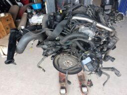 
										PEUGEOT Komplett Motor (Segédberendezésekkel) full									