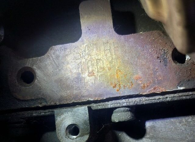 
								PEUGEOT Komplett Motor (Segédberendezésekkel) full									