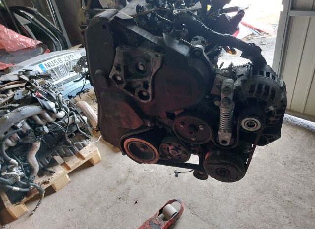 
								RENAULT Komplett Motor (Segédberendezésekkel) full									