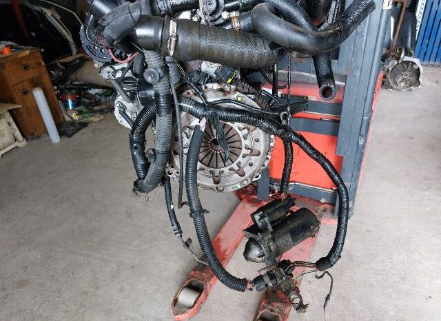 
								RENAULT Komplett Motor (Segédberendezésekkel) full									