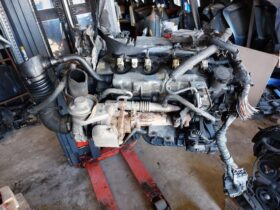 TOYOTA Komplett Motor (Segédberendezésekkel)