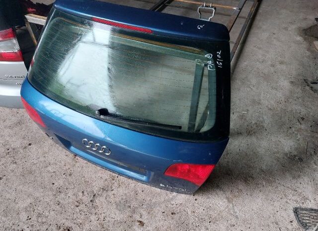 
								AUDI Motorháztető full									