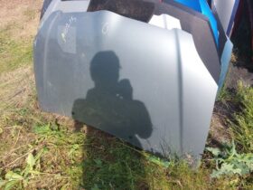 TOYOTA Motorháztető