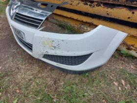 OPEL Első Lökhárító (Részeivel)