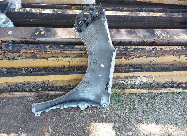 
								PEUGEOT Jobb első Sárvédő full									