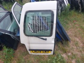 PEUGEOT Bal Csomagtérajtó (Részeivel)