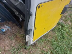 PEUGEOT Bal Csomagtérajtó (Részeivel)