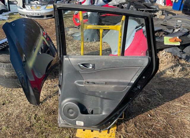 
								RENAULT Jobb hátsó Ajtó (Részeivel) full									