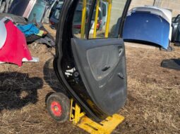 
										TOYOTA Bal hátsó Ajtó (Részeivel) full									