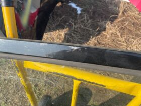 TOYOTA Jobb hátsó Ajtó (Részeivel)