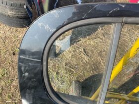 TOYOTA Jobb hátsó Ajtó (Részeivel)