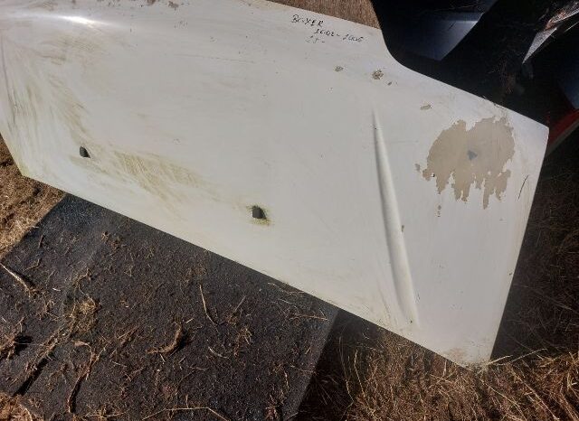 
								PEUGEOT Motorháztető full									