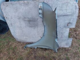 TOYOTA Jobb első Sárvédő