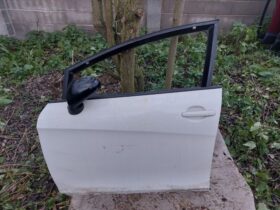 SEAT Bal első Ajtó (Részeivel)