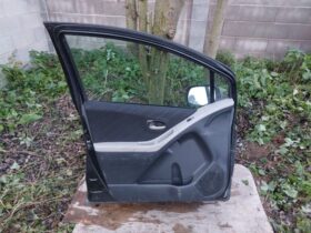 TOYOTA Bal első Ajtó (Részeivel)