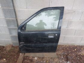 SUZUKI Bal első Ajtó (Részeivel)