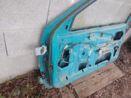 
										SUZUKI Jobb első Ajtó (Részeivel) full									