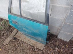 
										SUZUKI Jobb első Ajtó (Részeivel) full									
