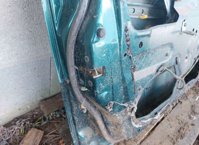 
								SUZUKI Bal első Ajtó (Részeivel) full									