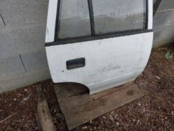 
										SUZUKI Jobb hátsó Ajtó (Részeivel) full									