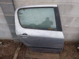 PEUGEOT Jobb hátsó Ajtó (Részeivel)