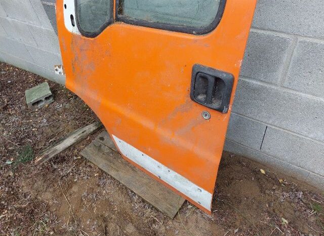 
								FIAT Bal első Ajtó (Részeivel) full									