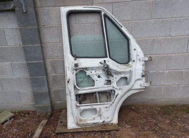 
								FIAT Bal első Ajtó (Részeivel) full									