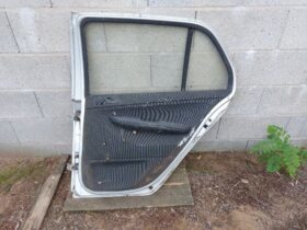 SKODA Jobb hátsó Ajtó (Részeivel)