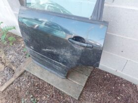 AUDI Bal hátsó Ajtó (Részeivel)