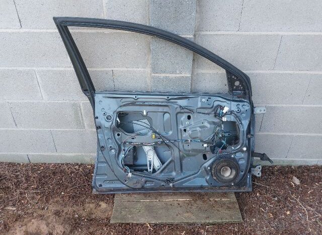 
								TOYOTA Bal első Ajtó (Részeivel) full									