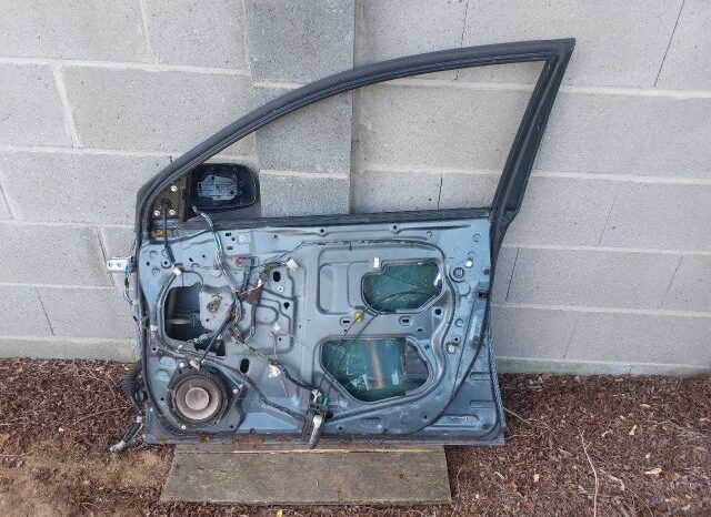 
								TOYOTA Jobb első Ajtó (Részeivel) full									