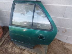 SUZUKI Bal hátsó Ajtó (Üres lemez)