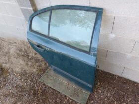SKODA Jobb hátsó Ajtó (Részeivel)