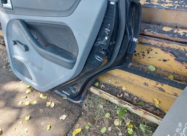 
								FORD Jobb hátsó Ajtó (Részeivel) full									