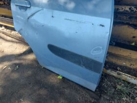 HONDA Jobb hátsó Ajtó (Részeivel)