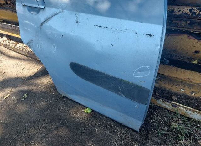 
								HONDA Jobb hátsó Ajtó (Részeivel) full									