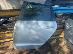 RENAULT Bal hátsó Ajtó (Részeivel)