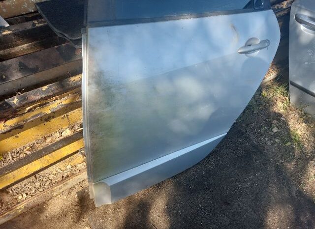 
								RENAULT Bal hátsó Ajtó (Részeivel) full									