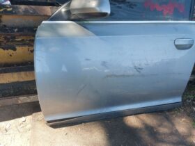 AUDI Bal első Ajtó (Részeivel)