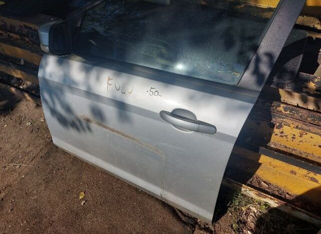 
								FORD Bal első Ajtó (Részeivel) full									