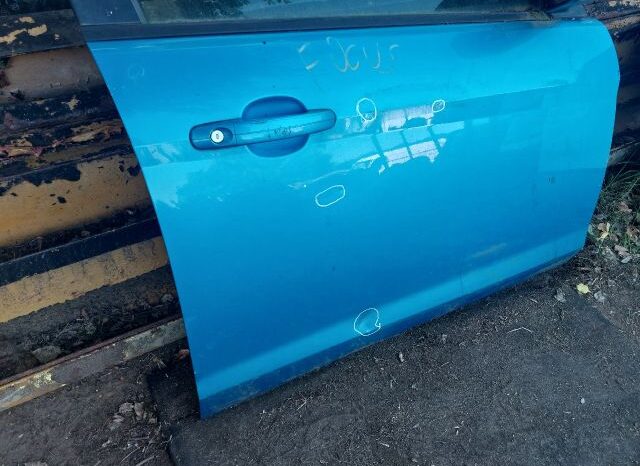 
								FORD Jobb első Ajtó (Részeivel) full									