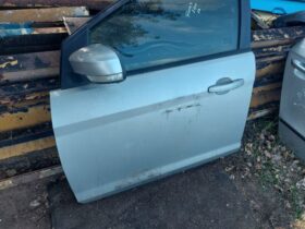 FORD Bal első Ajtó (Részeivel)