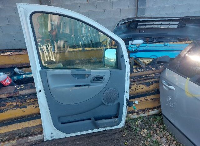 
								FIAT Bal első Ajtó (Részeivel) full									
